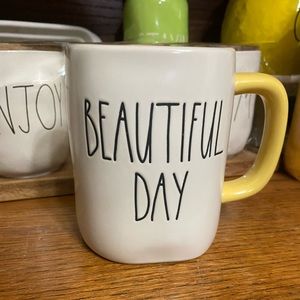 Rae Dunn BEAUTIFUL DAY Mug